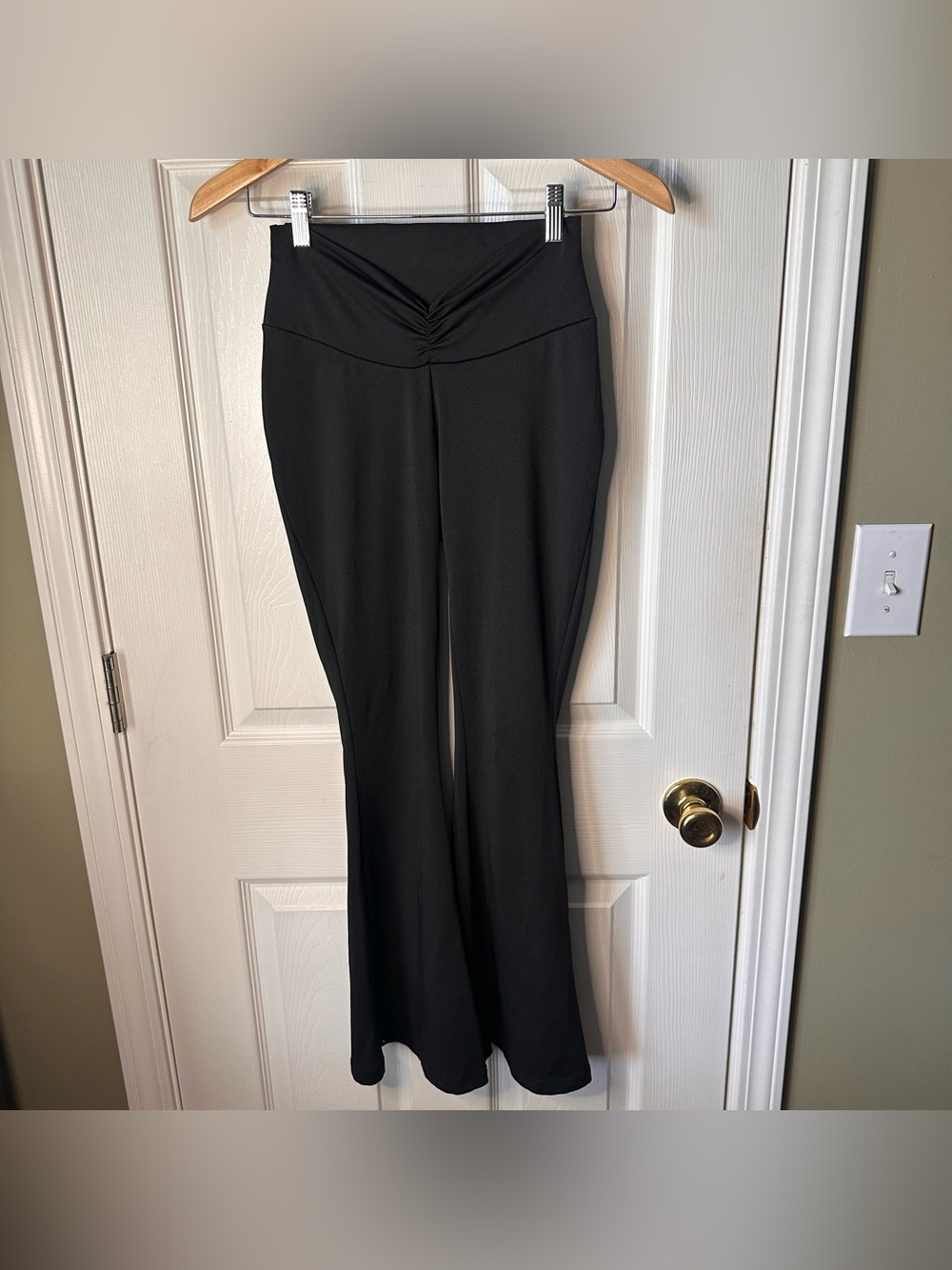 SHEIN Black Flare Hi-Rise Leggings Black Size Small